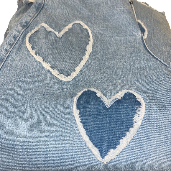 Social Tourist Ultra High Rise Baggy Heart Cropped Distressed Frayed Jeans - Picture 6 of 11